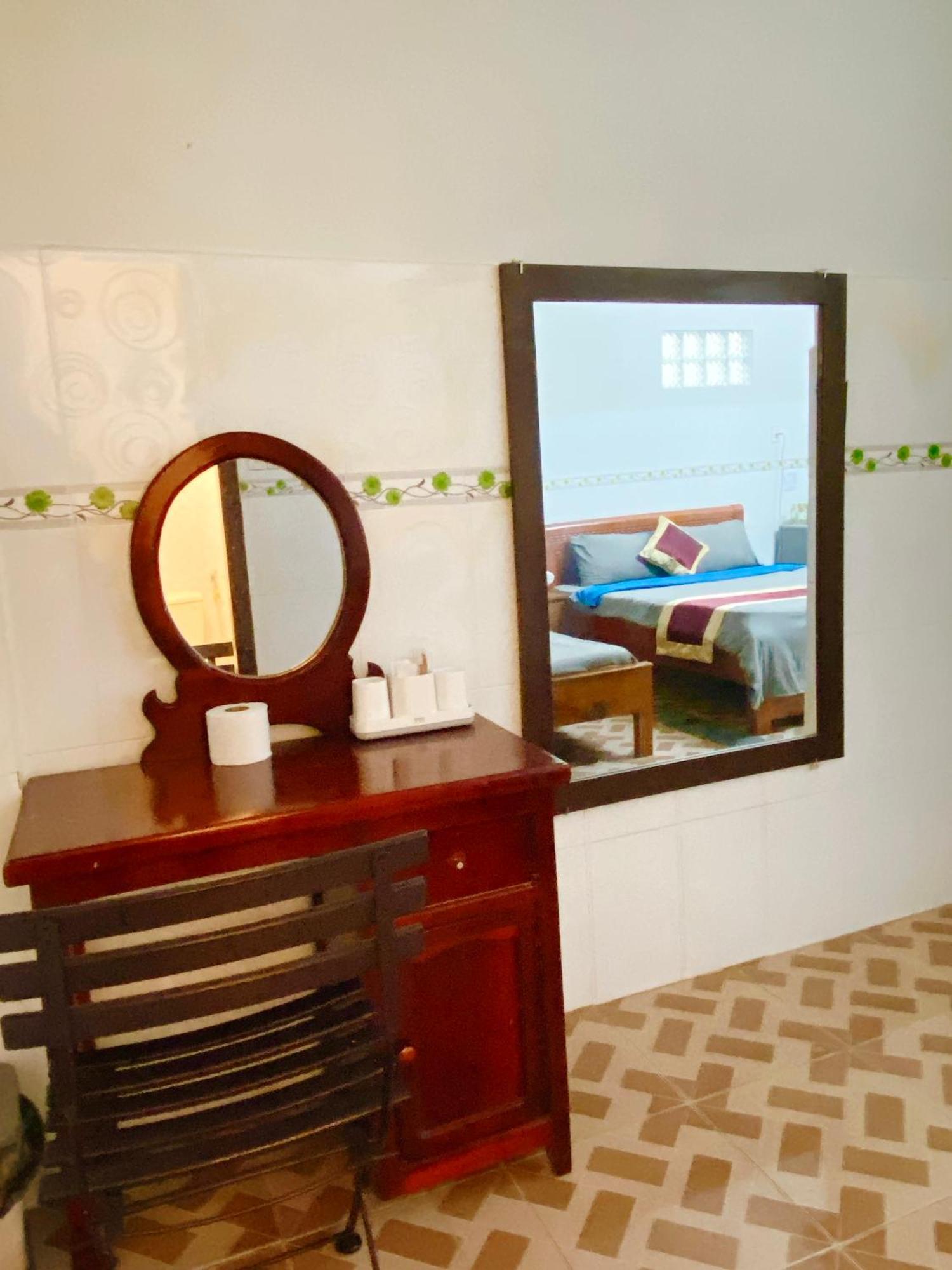 Dk House Homestay Hoi An Exteriör bild